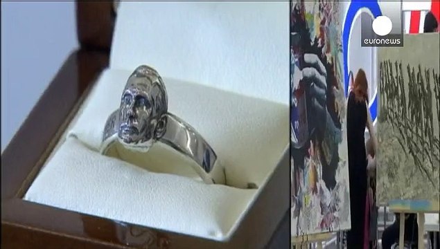 Путин и Обама - главные герои дня моды «Новый русский»