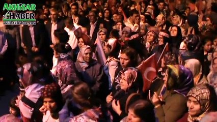 Descargar video: AK Parti Akhisar İlçe Teşkilatı Efendi Mahallesi Mitingi