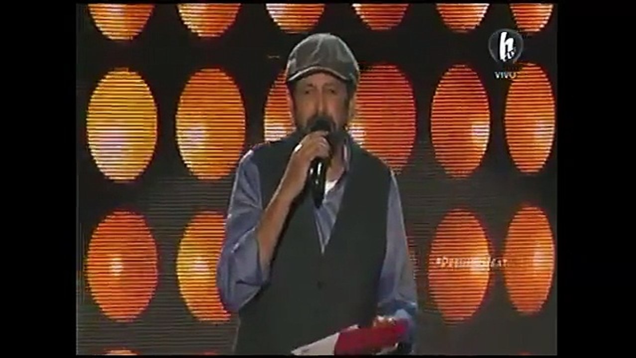 Heat Latin Music Awards: Juanes besó a esposa al recibir premio