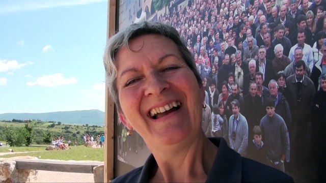 Viaduc de Millau: exposition photos du Veau d'Aveyron et du Ségala