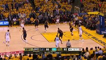 Andre Iguodala Hits 3-Pointer with 1 Shoe