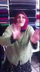 Teyze ne içtiyse aynısından bende istiyorum