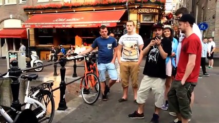 Jack Broadbent : un talentueux guitariste de rue