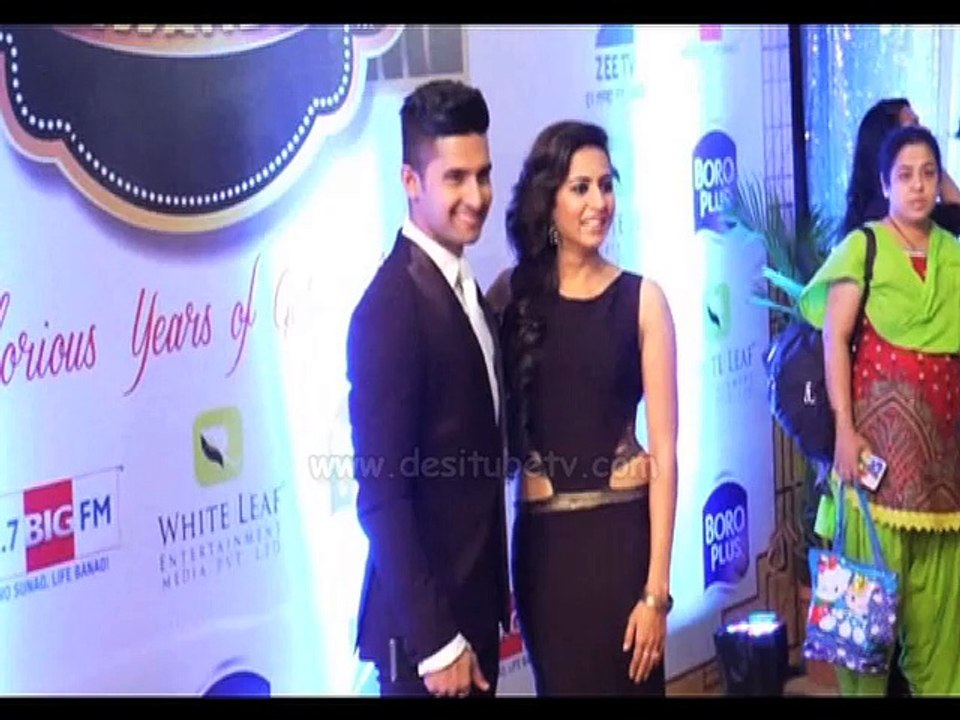 Red Carpet Of Boroplus Gold Awards 2015 With Top Tv Actors, Must Watch Video!