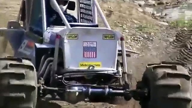 Соревнования на грузовиках по бездорожью