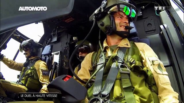 Porsche 911 vs Hélicoptères militaires