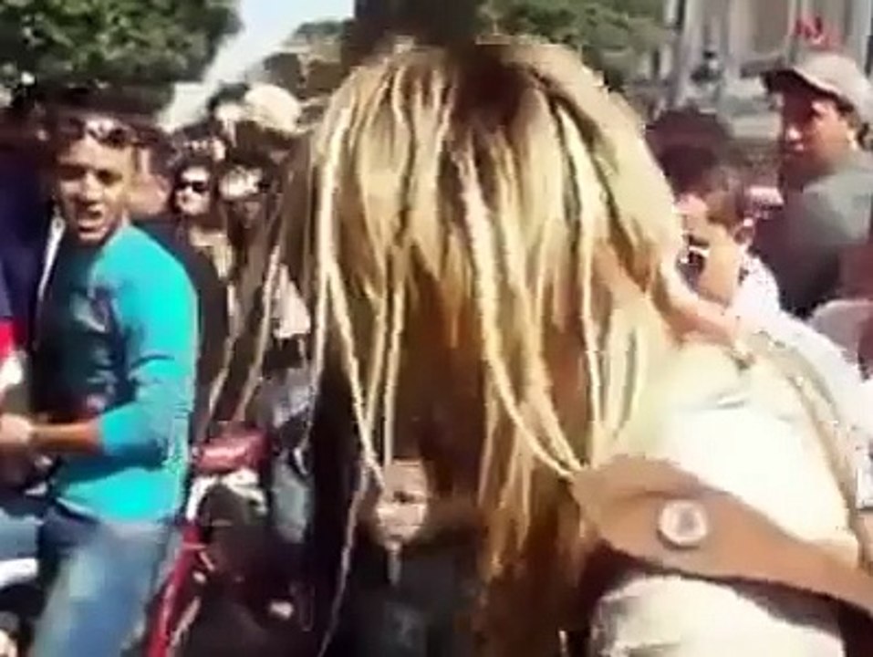 فتاة تونسية سكرانة