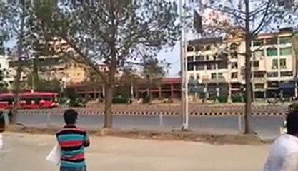 Exclusive Footage of PM Nawaz Sharif and CM Shehbaz Sharif Metro Bus Protocol at the time of its LaunchExclusive footage