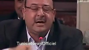 النائب عبد العزيز القطّي تشد بالكمشة