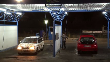 Terror en la calle! Jason, Chucky  y el de Scream juntos para asustar a la gente