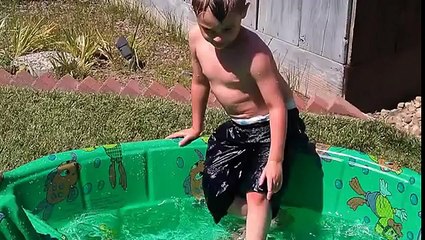 Il Fume du Cannabis depuis l'âge de 5 ans ! Regardez pourquoi :