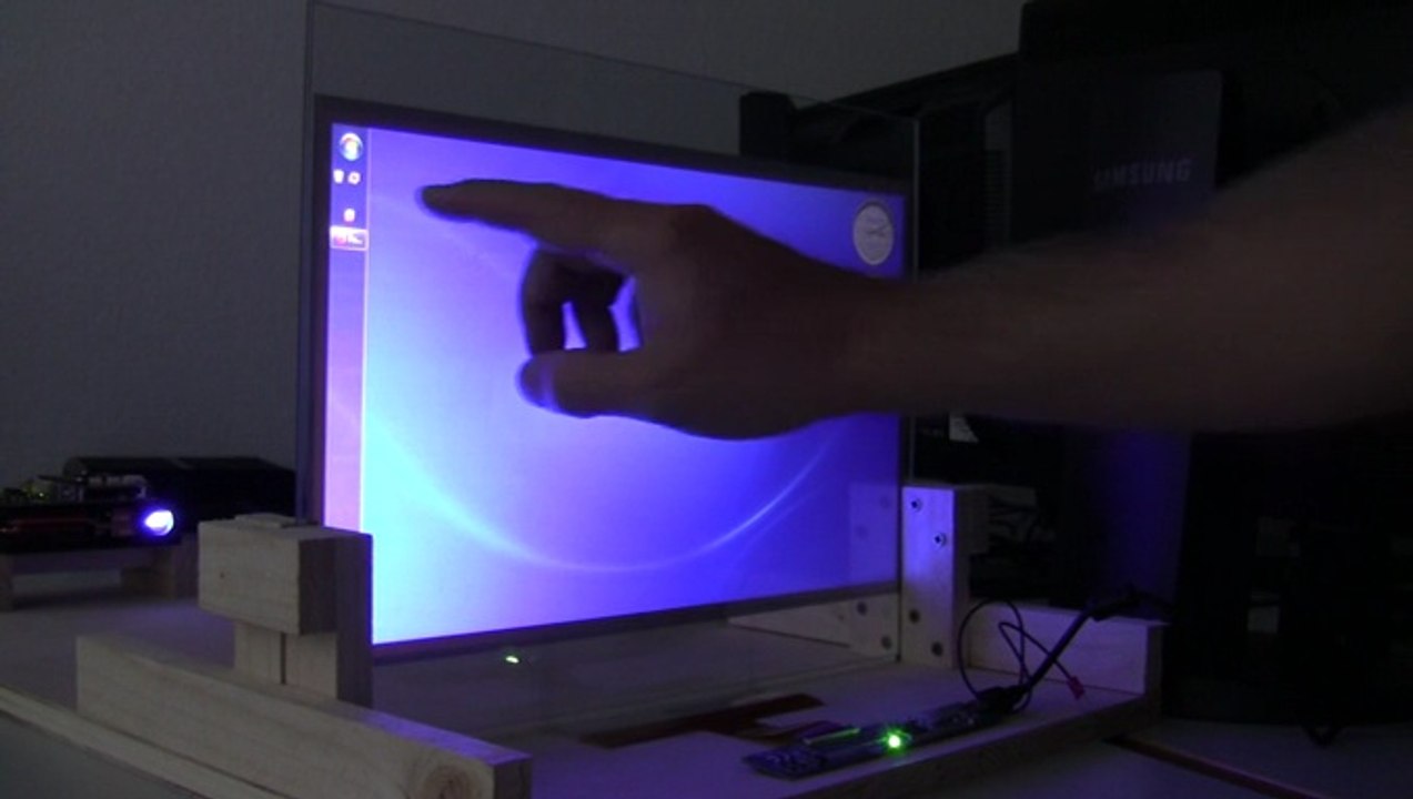 Dark Gray Touchscreen - WebSurfing