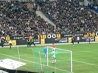 Coup franc France Autriche BUUTT!!!