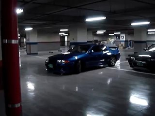 R32 Skyline GTS-T in a parking lot