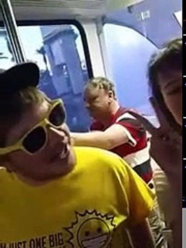 Waqar Zaka pranks with American Couple