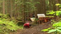 Red Bull Trailfox 2009: Nino Schurter jagt durch den Flimser Wald