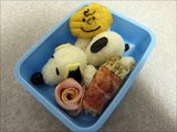Recipe : How to Make SNOOPY Bento Lunch Box. キャラ弁 レシピ ： スヌーピー キャラクター弁当 作り方