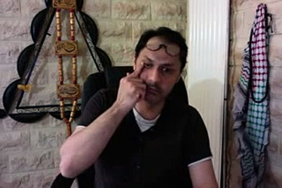 Ahmed Moualek "François Hollande, le troll de la république française"