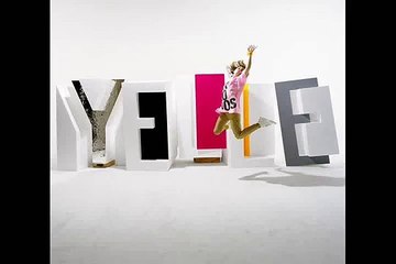 Yelle - A Cause Des Garcons