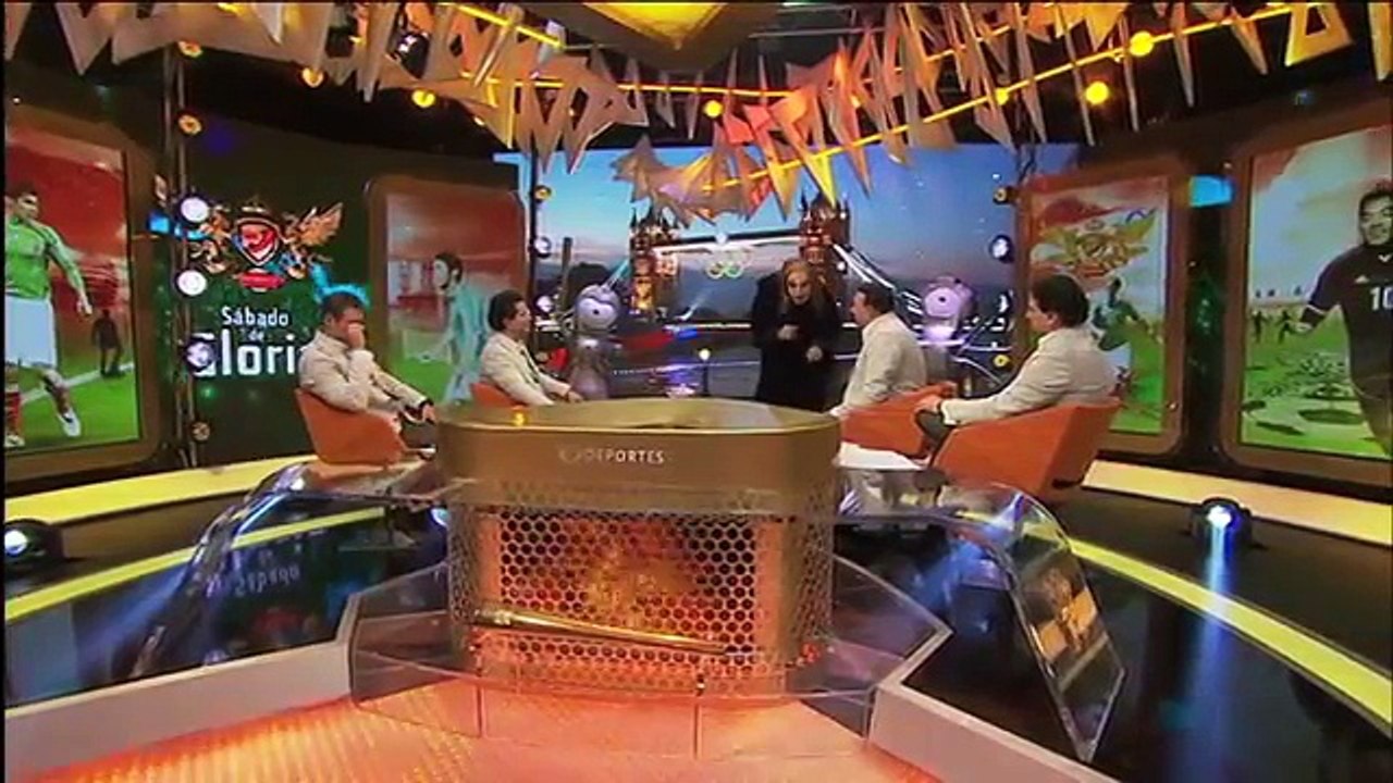 Eugenio Derbez presenta a El Lonje Moco