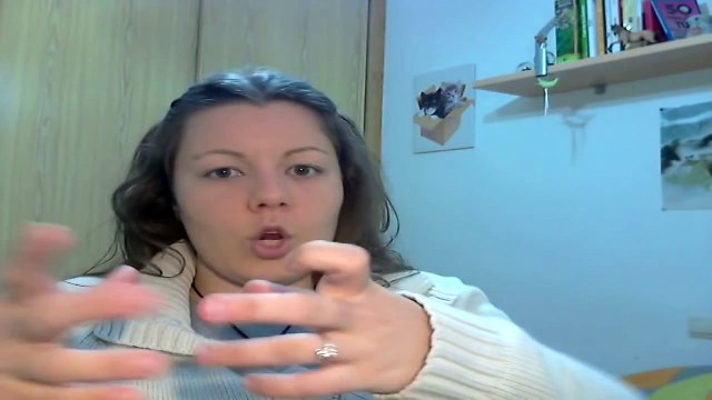 LA ALIMENTACIÓN DE LAS IGUANAS VERDES / LOS ALIMENTOS QUE PUEDEN COMER