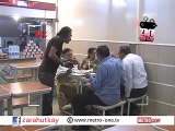 Zara Hut Kay (Free ka Haleem) - Funny Pakistani Prank