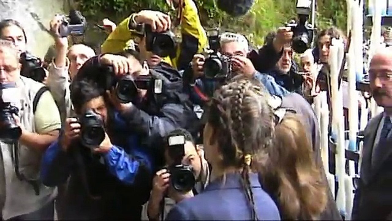 L'ex-otage Ingrid Betancourt vient prier Marie à Lourdes pour lui dire merci