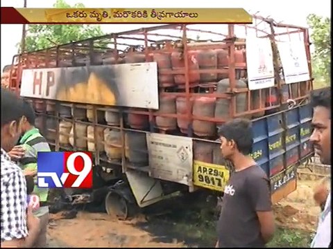 1 die as biker hits gas cylinders loaded lorry