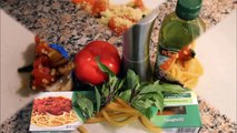 Simple Italian Recipe - Spaghetti With Tomatoes, Garlic And Basil