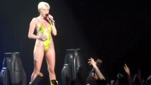 Reaction to booing fans - Miley Cyrus- Bangerz Tour - Birmingham NIA