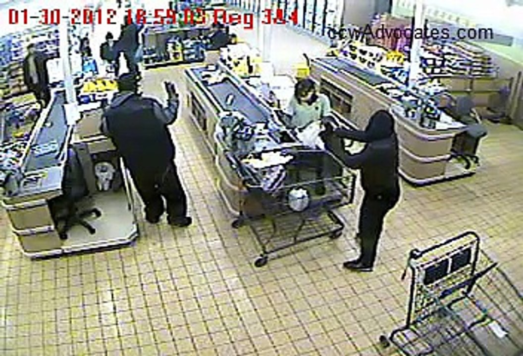 Concealed Carry Holder Does the Right Thing (saves lives, stops robbery)