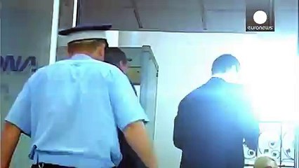 Прем'єр Румунії відмовляється йти у відставку, попри кримінальну справу