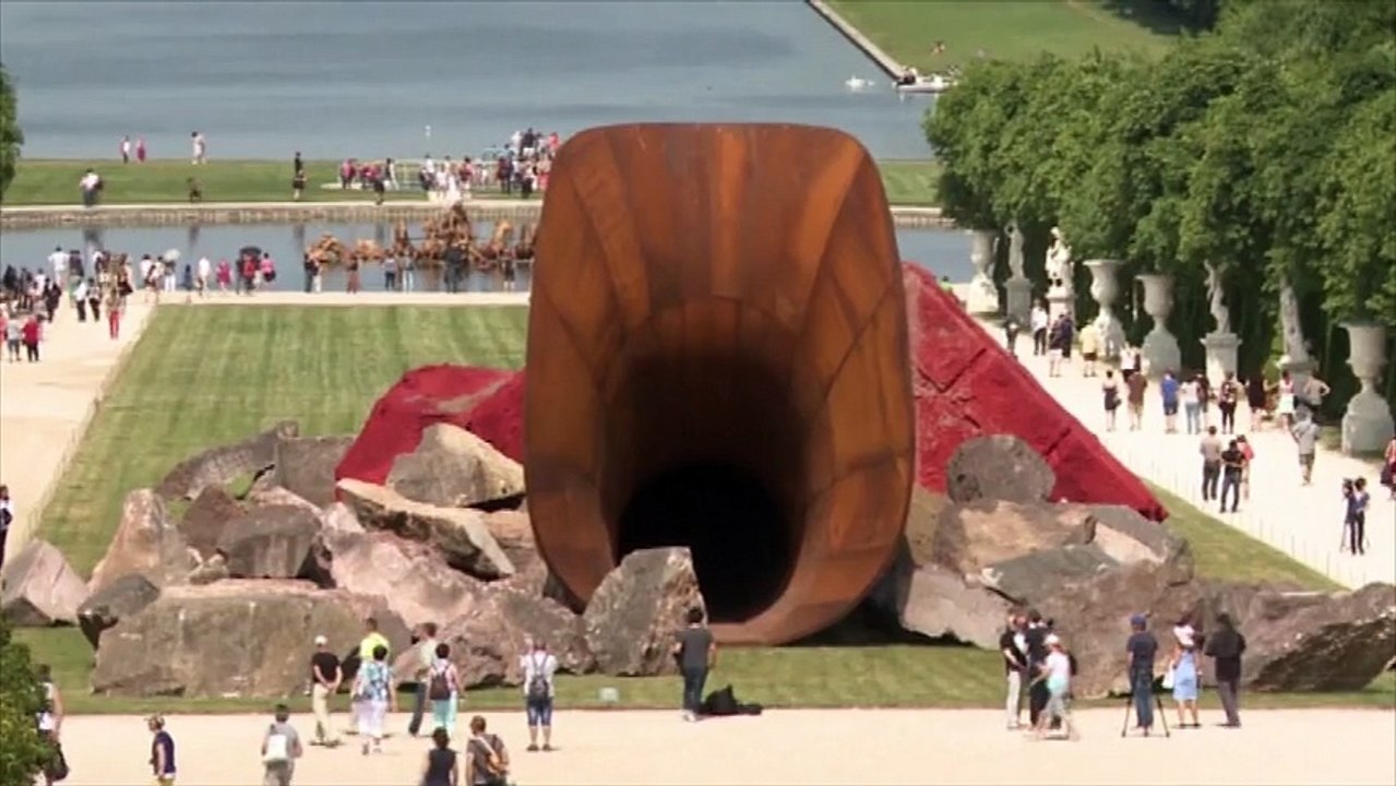 Vive polémique autour de l'exposition d'Anish Kapoor à Versailles