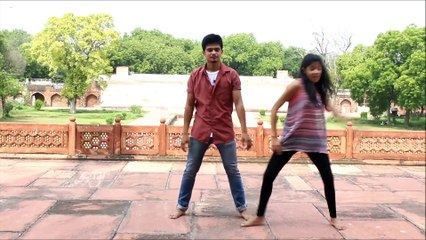 Girl and Boy Amazing Dance on dilliwali girlfriend