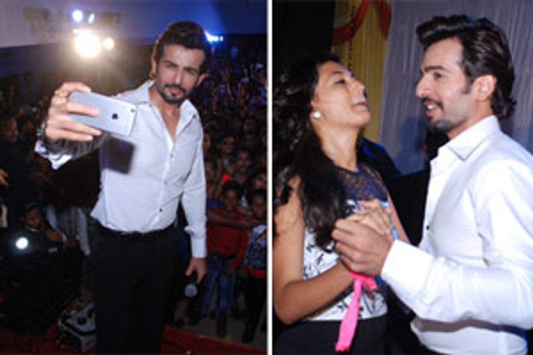 Jay Bhanushali attends Annual Day function at a college
