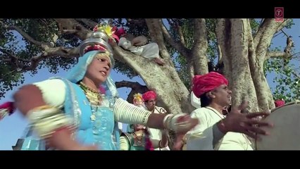 Exclusive- Making of 'Tharki Chokro'