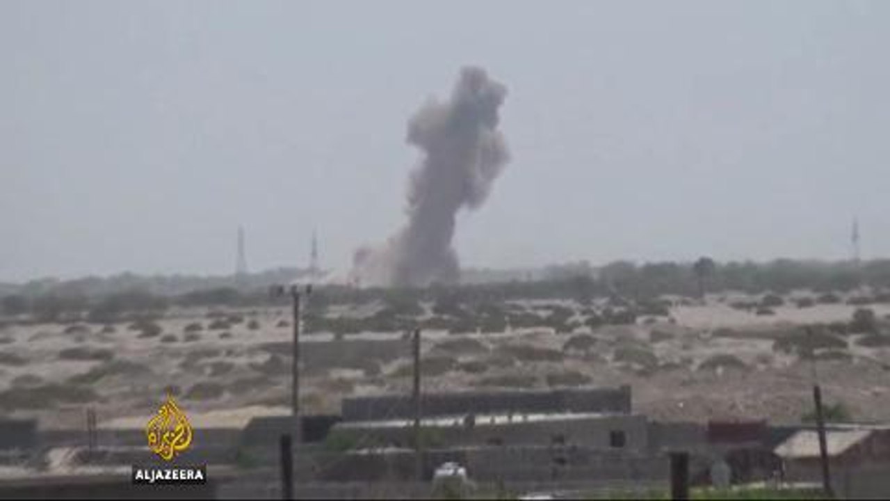 Saudi Arabia 'downs Scud missile fired by Yemen rebels'