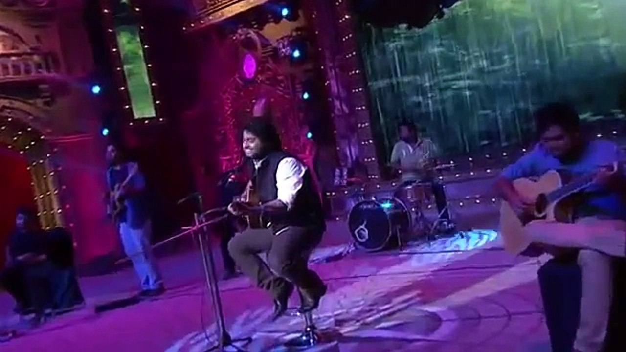 mash up by  Arijit Singh & Palak Muchha