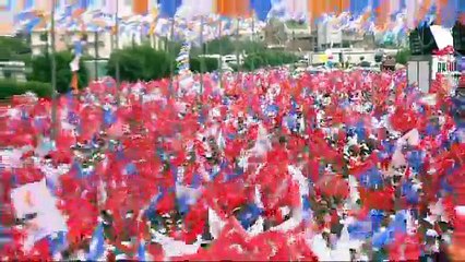 Davutoğlu: "Bombaların hedefi Türkiye demokrasisi"