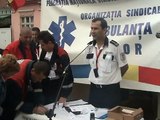Gheorghe Chiş la protestul ambulanţierilor (fragment)