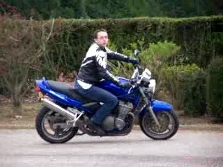 600 bandit moto