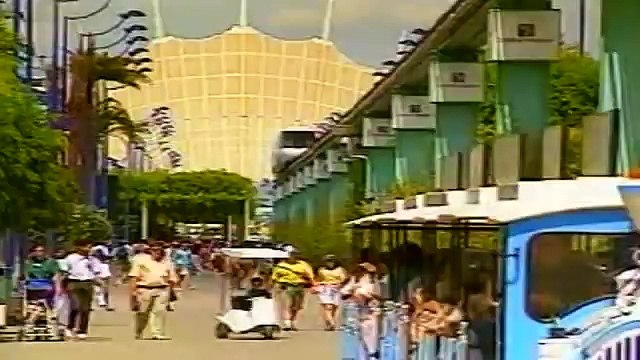 IBM PINA Computer Expo92 - Sistemas de informacion por ordenador para el visitante II