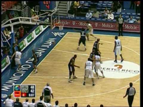 Uruguay v DOM - 01-09-09: FIBA Americas Championship