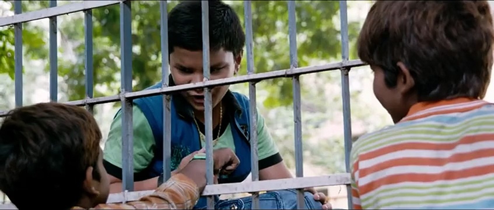 Sel Sel Kaakka Muttai Video Song | Dhanush | G.V.Prakash Kumar | Fox Star Studios