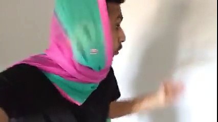 How brown girls take selfies zaid ali 2015