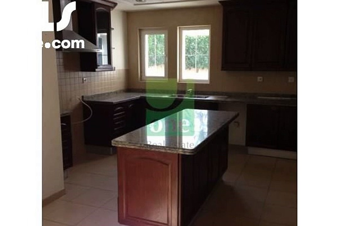 Vacant 4 Bedroom  Maids  amp  Family Room - mlsae.com