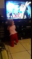 11 month old baby dancing