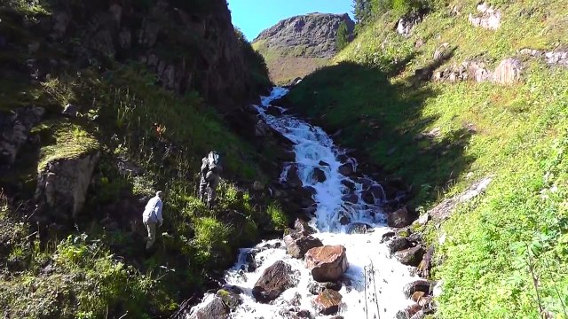 الطبيعة في جبال سايان - روسيا . الطبيعة الساحرة والخلابة HD