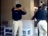Dancing KPK Police - Go Nawaz Go Par Shandaar Dance - Must Watch