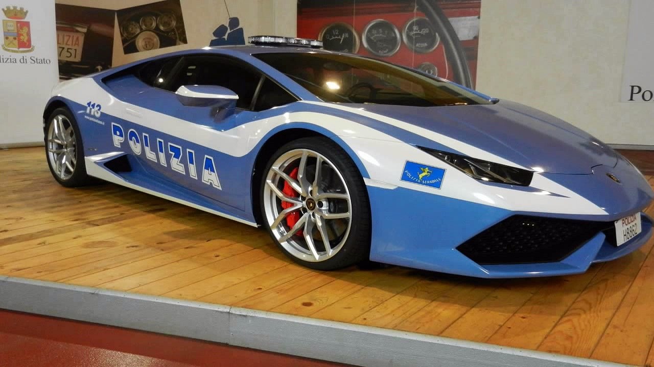 Самые крутые полицейские автомобили. Police Cars (Super Sport Cars Version)